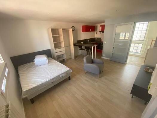 Appartement à vendre 82 450 € 1 pièce 25,5 m² 1er étage Centre-Hôtel de Ville Limoges 87000
