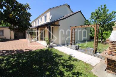 Maison à vendre 265 000 € 6 pièces 5 chambres 125 m² Mûrs-Erigné 49610
