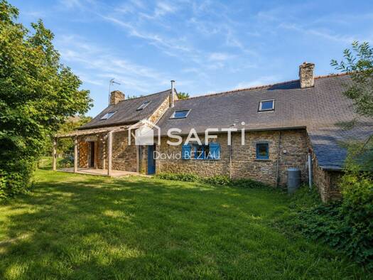 Maison à vendre 168 000 € 6 pièces 3 chambres 165 m² 3 466 m² de terrain Saint-Aubin-des-Châteaux 44110