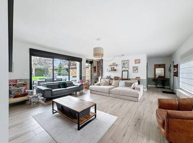 Maison à vendre 748 000 € 6 pièces 4 chambres 200 m² 500 m² de terrain Foch Pasteur-Ecarts Wambrechies 59118