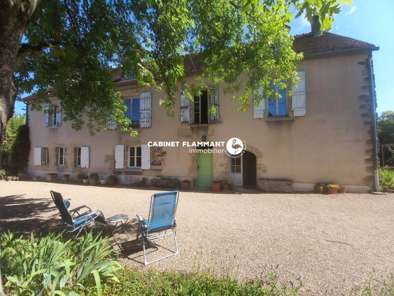 Maison à vendre, 317m², SEMUR EN AUXOIS