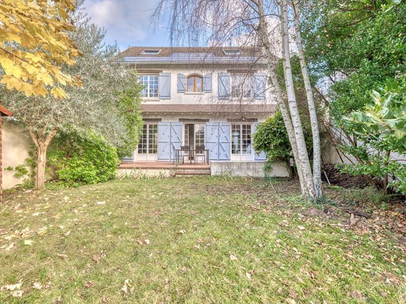 Maison à vendre, 175m², SAINT MAUR DES FOSSES