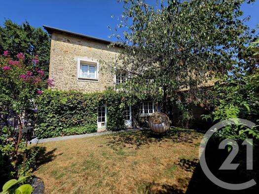 Maison à vendre 389 000 € 5 pièces 3 chambres 121 m² 241 m² de terrain Marolles-en-Hurepoix 91630