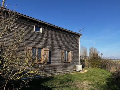 Maison à vendre 128 000 € 5 pièces 3 chambres 106 m² 789 m² de terrain Mirebeau 86110