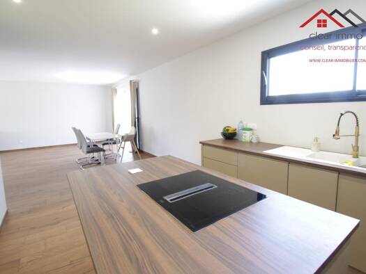 Maison à vendre 365 000 € 4 pièces 3 chambres 136 m² 523 m² de terrain Conde Northen 57220