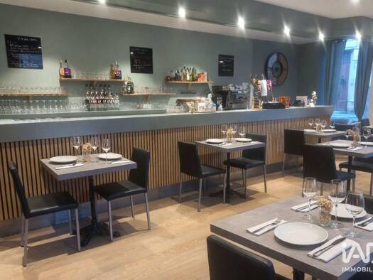 Local commercial à vendre 179 000 € 110 m² de surface de vente Centre Ville Chagny 71150