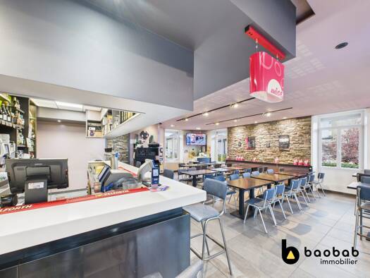 Restaurant à vendre Fonds de commerce 290 000 € 240 m² d'espace de restauration Sud Ouest La Motte-Servolex 73290