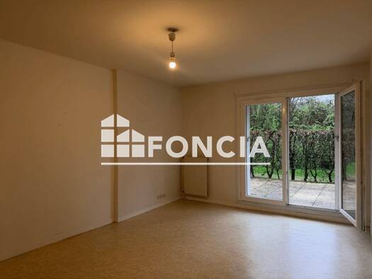 Appartement à louer 735 € 3 pièces 2 chambres 58,1 m² RDC/5 Maurepas-Patton Rennes 35000