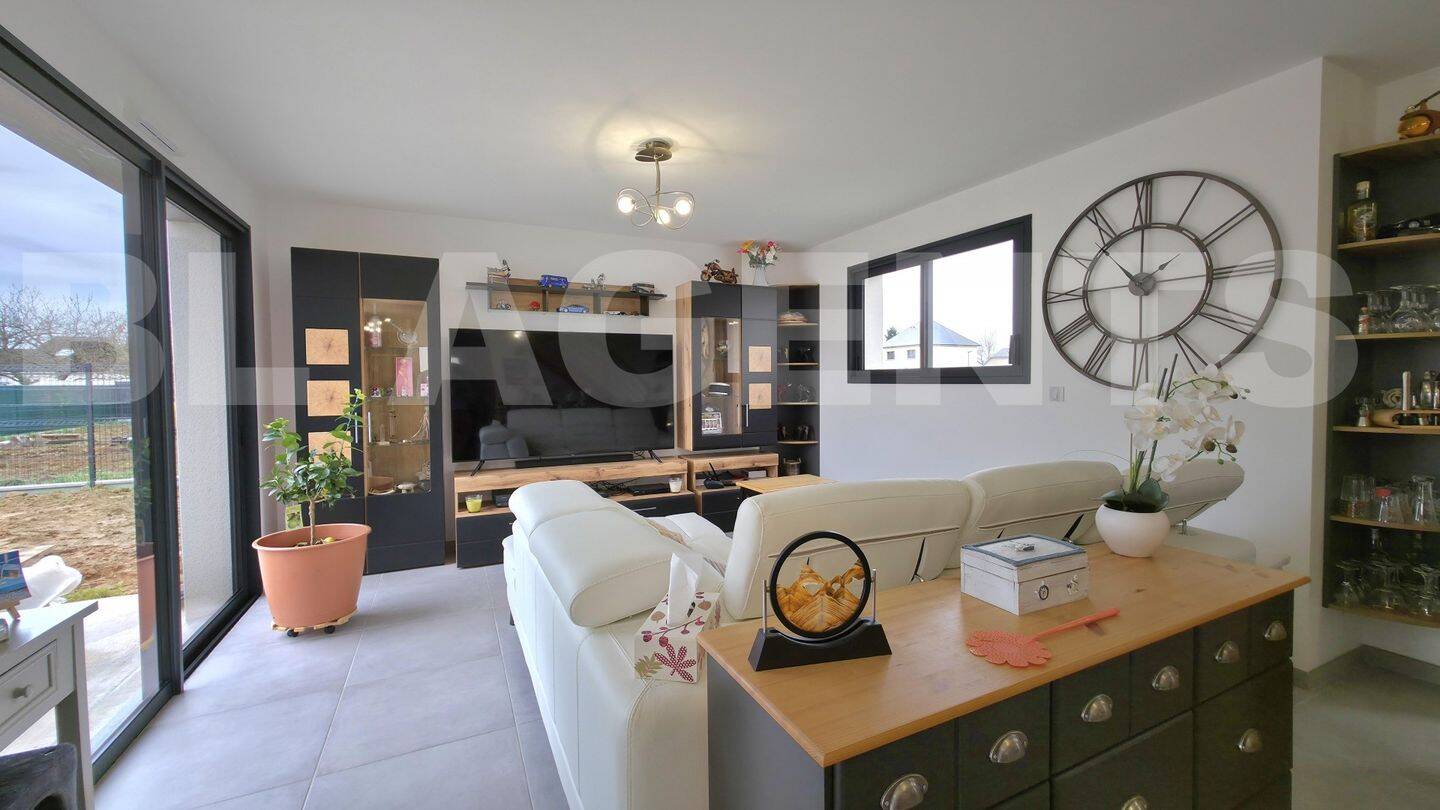 Maison à vendre, 144m², NEUVILLE SUR SARTHE