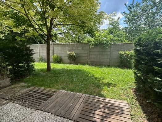 Appartement à louer 790 € 1 pièce 1 chambre 29 m² 2 étages Cocheris Sainte Genevieve des Bois 91700