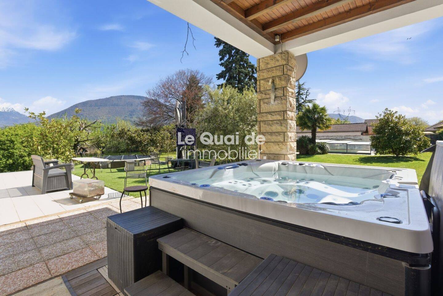 Maison à vendre, 436m², VARCES ALLIERES ET RISSET