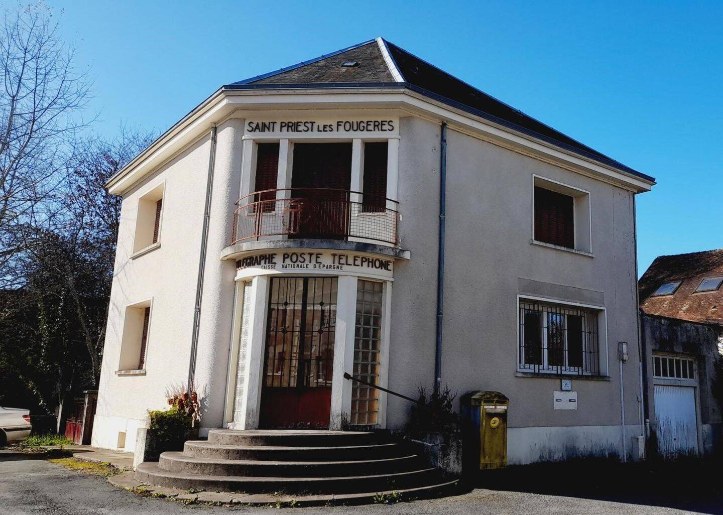 Maison à vendre, 104m², SAINT PRIEST LES FOUGERES