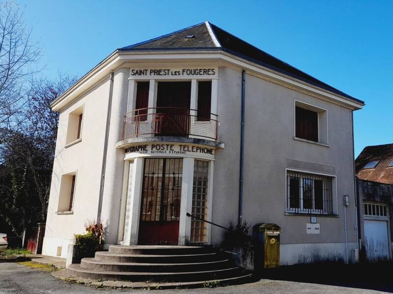 Maison à vendre, 104m², SAINT PRIEST LES FOUGERES