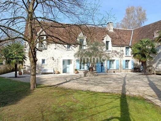 Maison à vendre 495 000 € 13 pièces 6 chambres 281 m² 2 500 m² de terrain Provins 77160