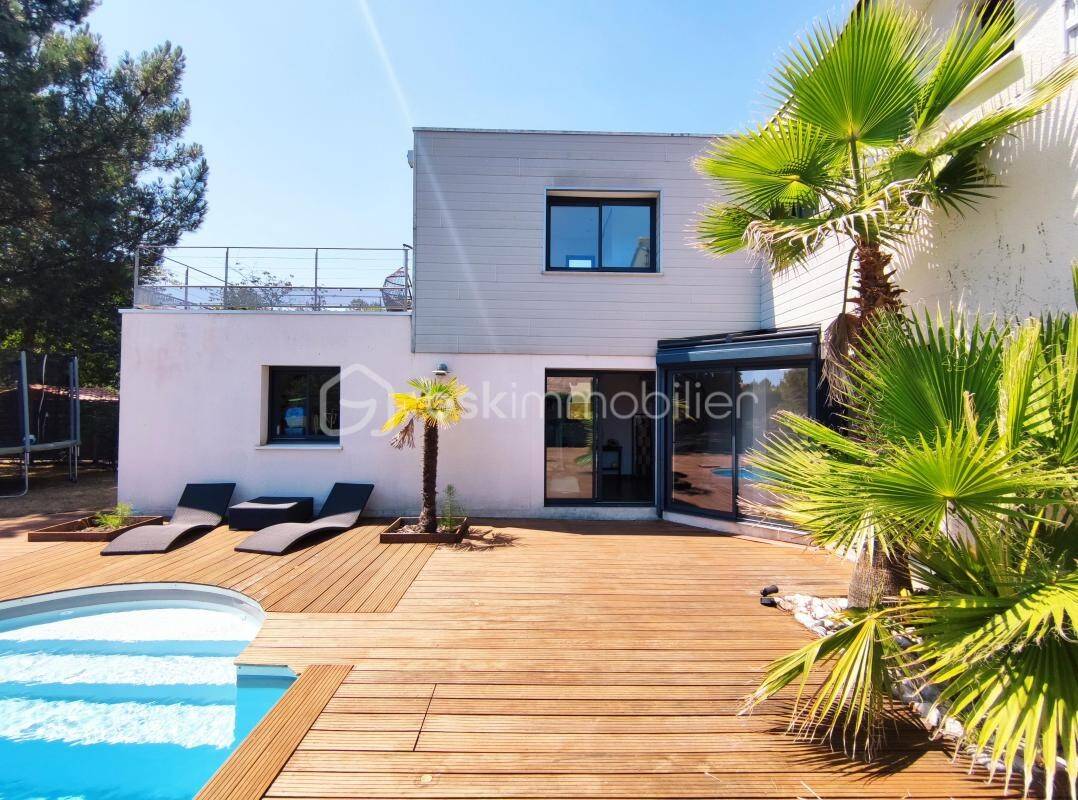 Maison à vendre, 188m², GUJAN MESTRAS