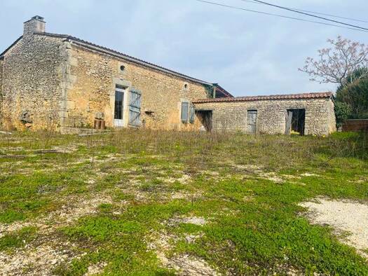 Maison à vendre 96 624 € 5 pièces 2 chambres 110 m² 1 352 m² de terrain Vergt 24380