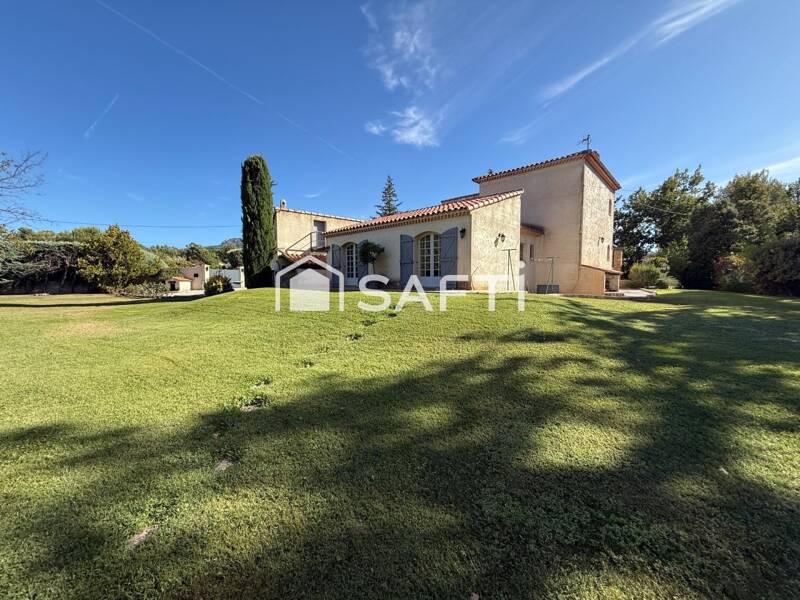 Maison à vendre, 158m², NANS LES PINS