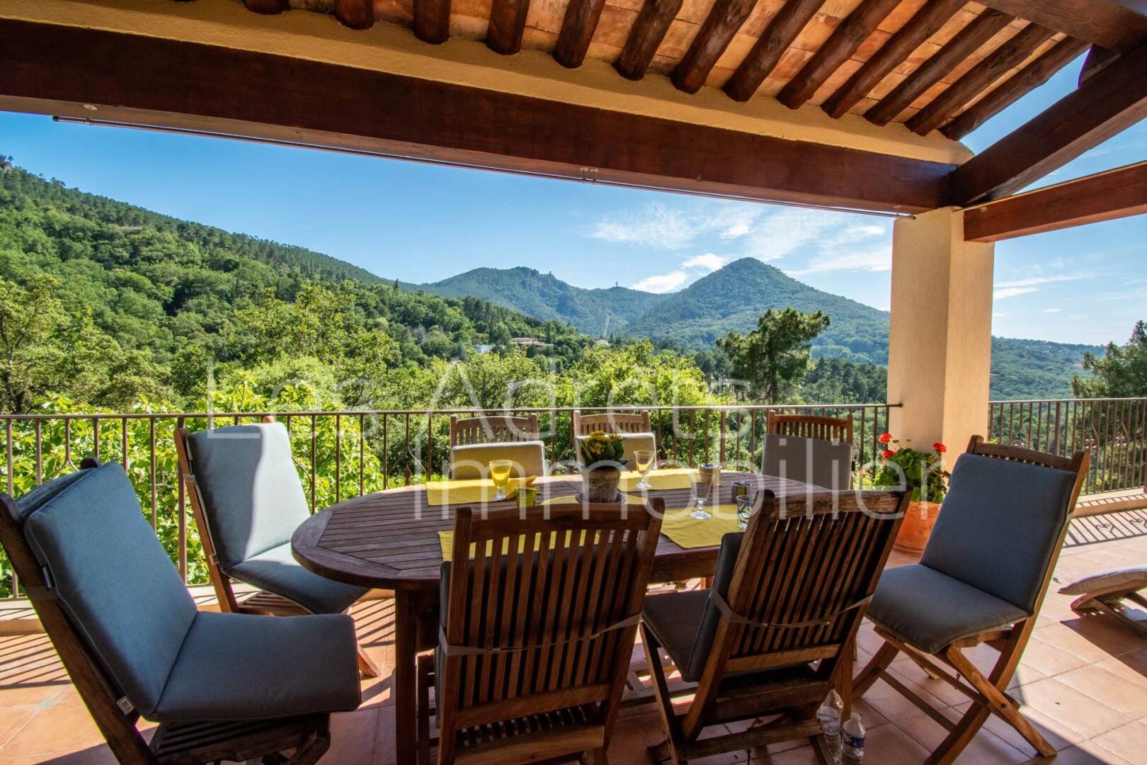 Maison à vendre, 328m², LES ADRETS DE L'ESTEREL