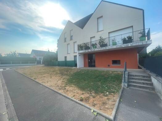 Appartement à vendre 185 000 € 2 pièces 1 chambre 49,1 m² RDC/2 Ouest Chambly 60230