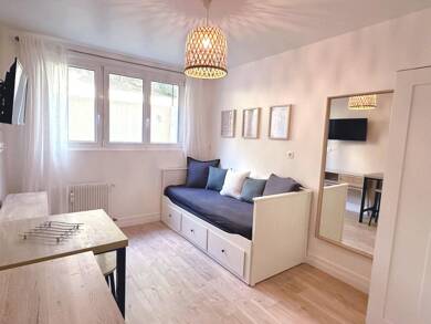 Appartement à louer 950 € 1 pièce 16 m² RDC Saint Nicolas Maisons-Laffitte 78600