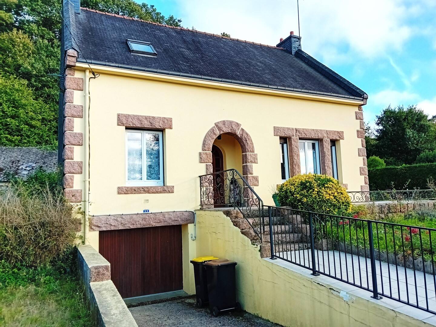 Maison à vendre, 113m², ROSTRENEN