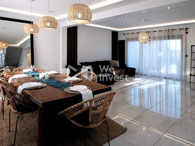 Maison à vendre, 266m², NEUILLY PLAISANCE