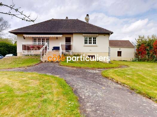 Maison de plain-pied à vendre 297 825 € 5 pièces 3 chambres 103 m² 4 120 m² de terrain Saint Planchers 50400
