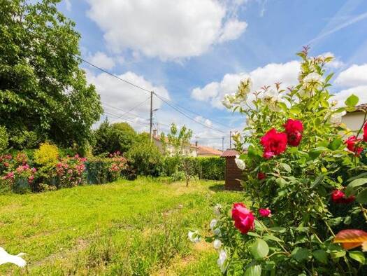 Maison à vendre 185 000 € 5 pièces 4 chambres 114 m² 321 m² de terrain Est Fleurance 32500