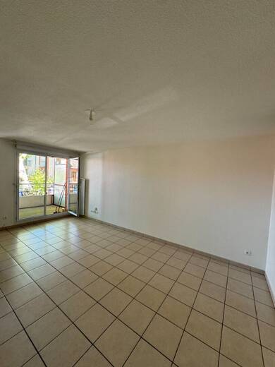 Appartement à louer 609 € 2 pièces 1 chambre 44 m² 1er étage Les Hauts de Tournefeuille Tournefeuille 31170