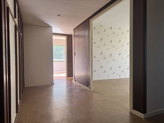 Appartement à vendre 76 300 € 3 pièces 2 chambres 66,8 m² 1er étage Aurillac 15000