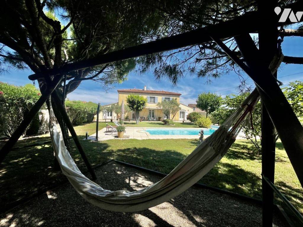 Maison à vendre, 191m², SAINT LAURENT DES ARBRES