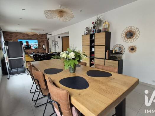Appartement à vendre 205 000 € 3 pièces 2 chambres 86 m² Étage 1/2 Centre Ville-Emonville Abbeville 80100