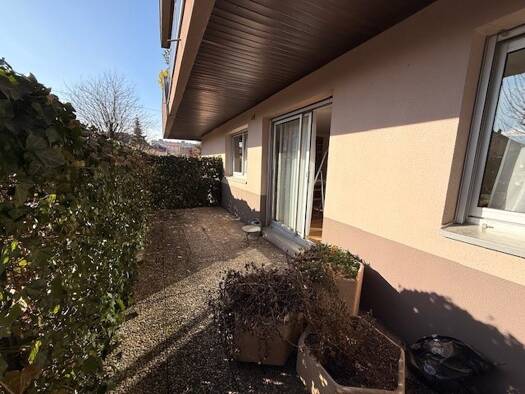 Appartement à louer 720 € 2 pièces 1 chambre 54,7 m² RDC/3 Belfort 90000