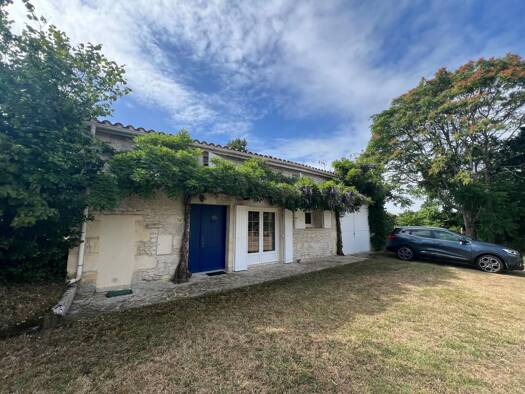 Maison à vendre 257 000 € 5 pièces 4 chambres 116,91 m² 291 m² de terrain Cozes 17120