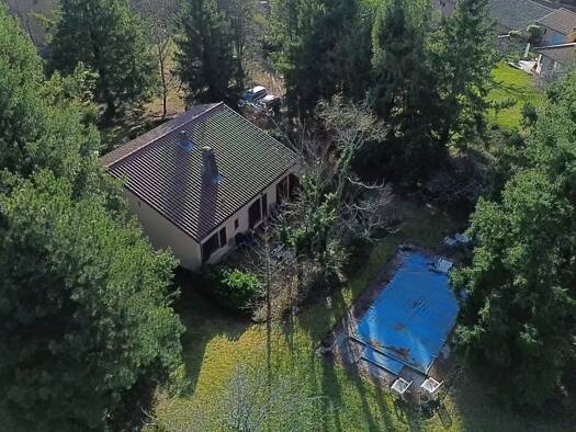 Maison à vendre 790 000 € 7 pièces 6 chambres 175 m² 4 500 m² de terrain Charnay 69380