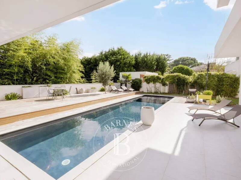 Maison à vendre, 220m², MERIGNAC