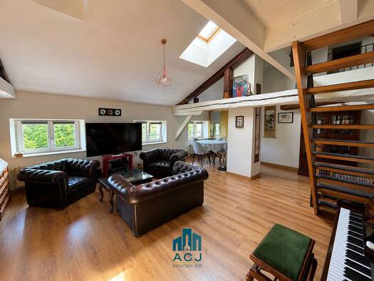 Duplex à vendre 449 000 € 6 pièces 4 chambres 132 m² Étage 3/3 Léopold-Ville Vieille Nancy 54000