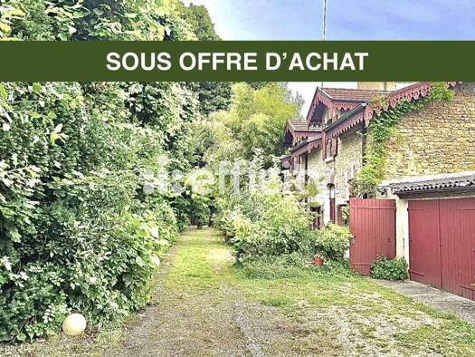 Villa à vendre 520 000 € 8 pièces 5 chambres 158 m² 1 948 m² de terrain centre Ville-La Chartonnière-La Barre Villefranche-sur-Saône 69400