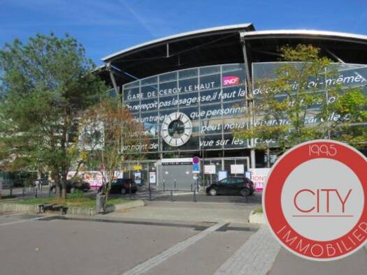 Appartement à vendre 127 000 € 1 pièce 29,9 m² Étage 4/4 Le Point du Jour-Centre Gare Cergy 95800