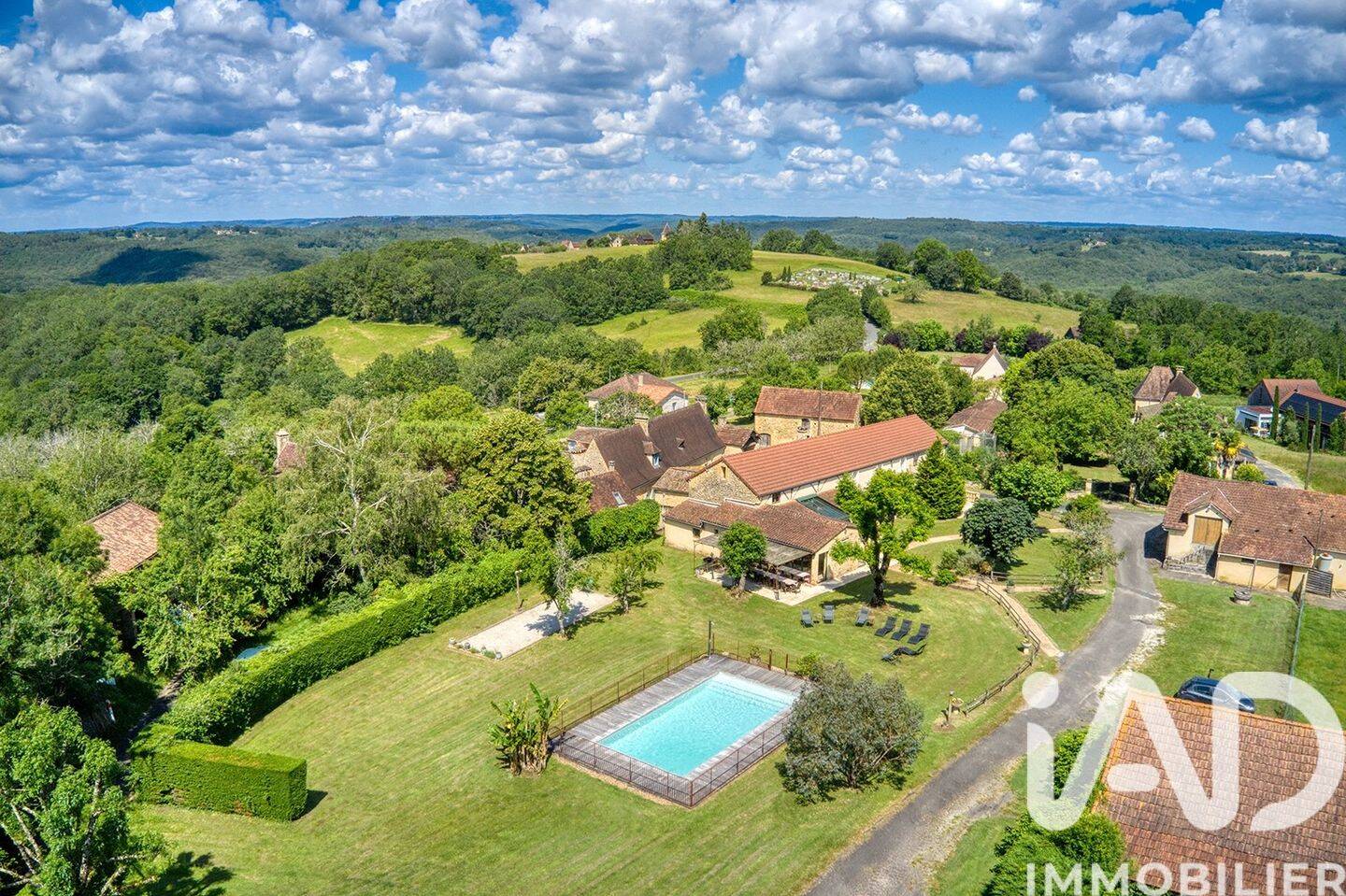 Maison à vendre, 345m², LES EYZIES DE TAYAC SIREUIL