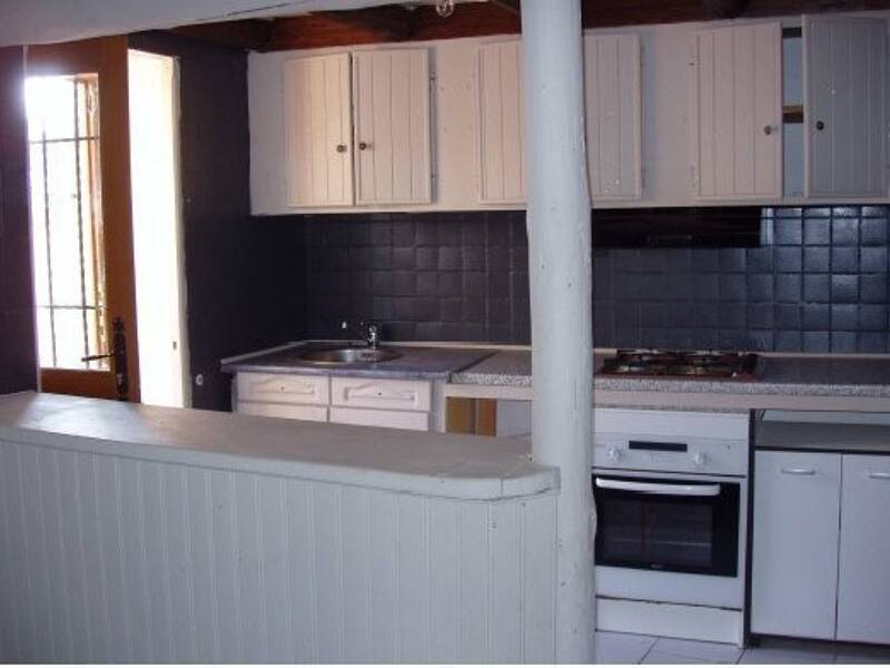 Maison à louer, 51m², SENAS