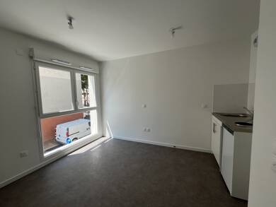 Appartement à louer 430 € 1 pièce 22 m² 1er étage Joue les Tours 37300