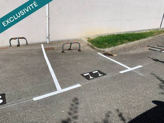 Parking à vendre 10 900 € Laurier-Merande Chambéry 73000