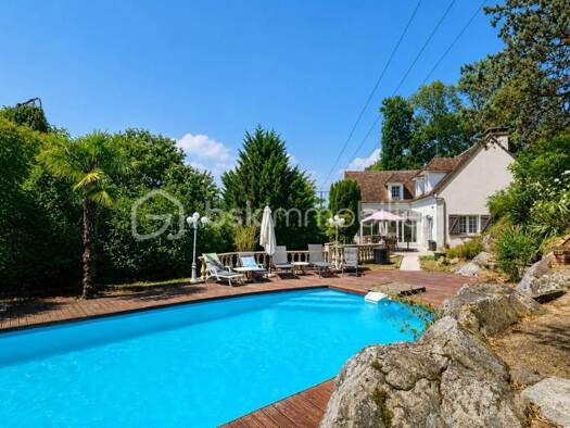 Maison à vendre 450 000 € 9 pièces 6 chambres 296 m² 2 574 m² de terrain Saint-Pierre-lès-Nemours 77140