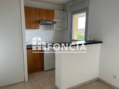 Appartement à louer 272 € 1 pièce 25,8 m² 2ème étage Est Saint-Gaudens 31800