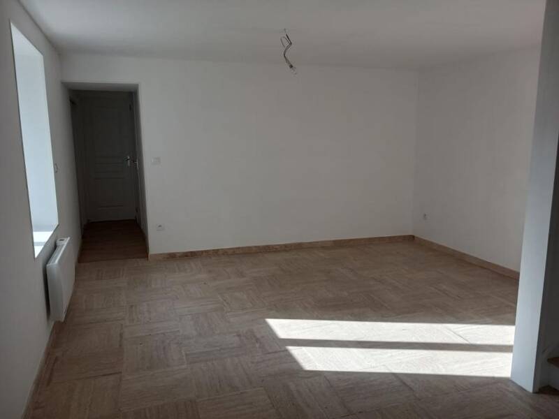 Maison à louer, 80m², PLOUIDER