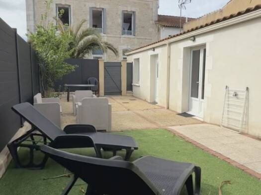 Immeuble à vendre 1 785 000 € 317 m² Fouras 17450