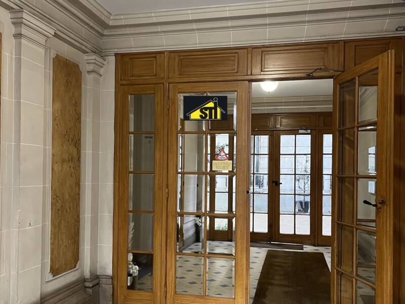 Maison à louer, 42m², PARIS 14E