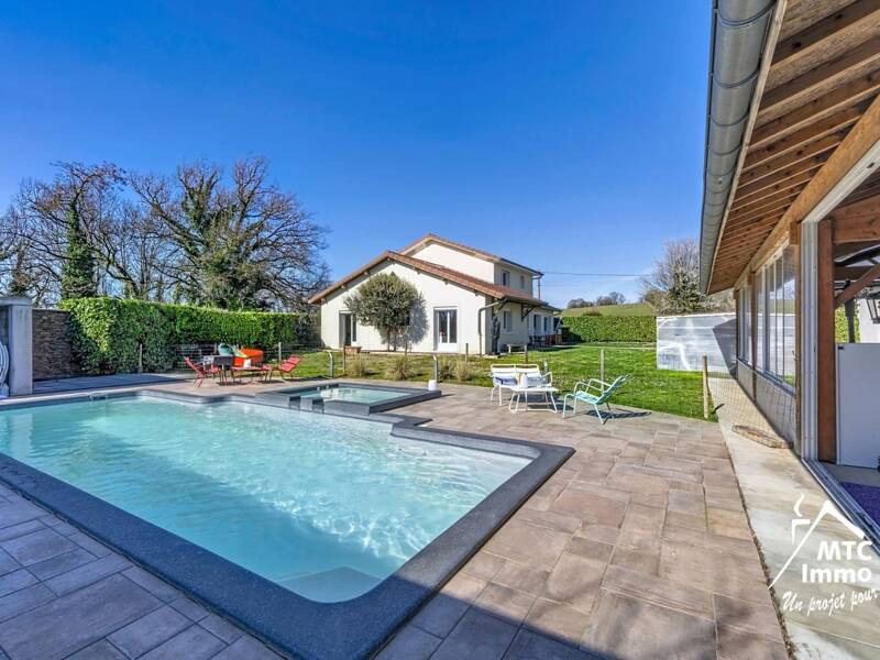 Maison à vendre, 205m², HEYRIEUX