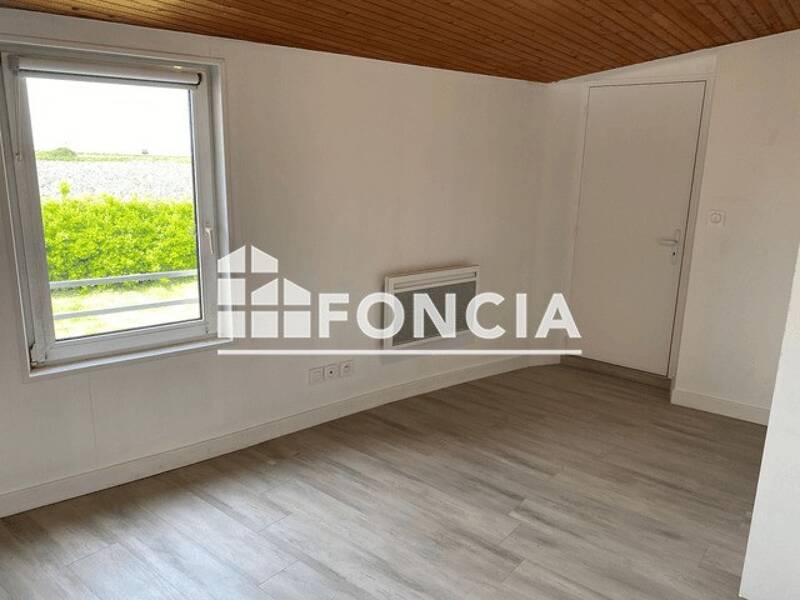 Maison à louer, 28m², PLOUENAN